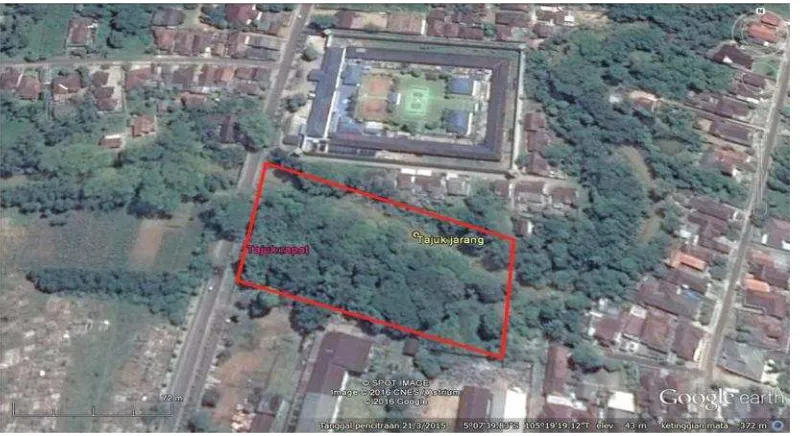 Gambar 2. Foto udara lokasi Hutan Kota Linara Metro (Sumber: Google Earthdiunduh pada tanggal 11 Juni 2016 pukul 13.04 WIB).