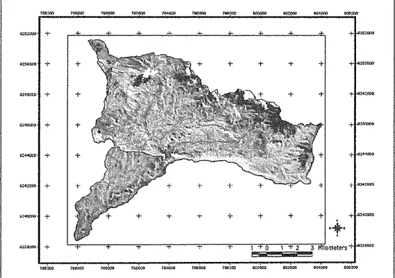 Gambar 3. Citra komposit Landsat-7 kanal5,4,3 daerah SubDAS Cikapundung  Sumber data Landsat-7 tanggal 26 Juni 2001 