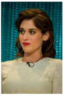 Gambar 4. Lizzy Caplan sebagai Agen Lacey