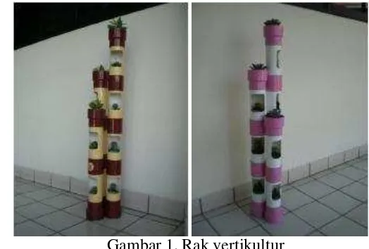 Gambar 1. Rak vertikultur 