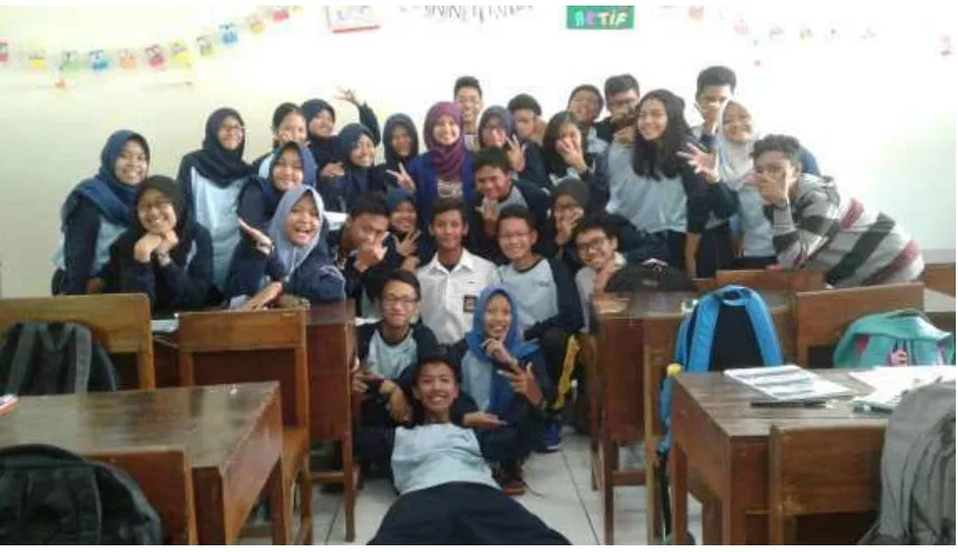 Gambar 4. Mahasiswa PPL mengikuti acar tasyakuran sekolah dalam rangka HUT SMA N 11 Yogyakarta ke 27 