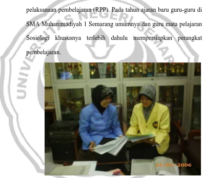 Gambar 2.2 Wawancara dengan Ibu Nunik Tri Sulanjani 