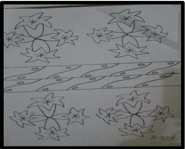 Gambar 39 : Sket Alternatif Bunga Lili 36 (Dokumentasi Ajeng Putri Indriaswari, 09 Desember 2014) 