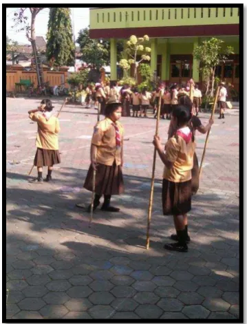 Gambar 16. Terlihat ada siswa yang 