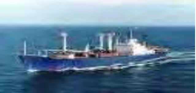 Gambar 24. Kapal perang 