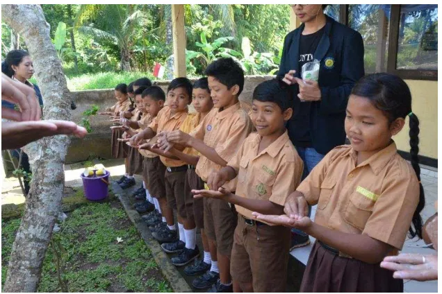 Gambar 3.4 Kegiatan PHBS di SDN 5 Batuan 