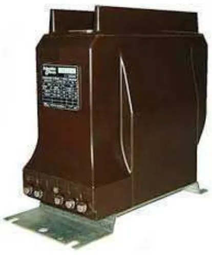 Gambar 2.2 Current Transformator 