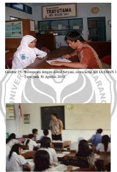 Gambar 25.  Wawancara dengan Astrid Setyani, siswa kelas XII IA SMAN 1 