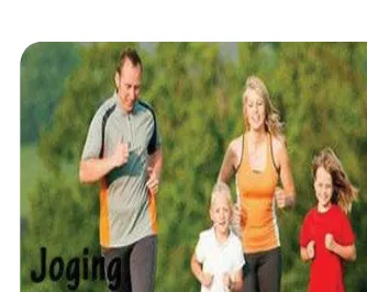 Gambar 11.1 Joging bersama keluarga