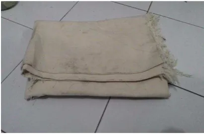 Gambar 8: Pelarut (minyak) 