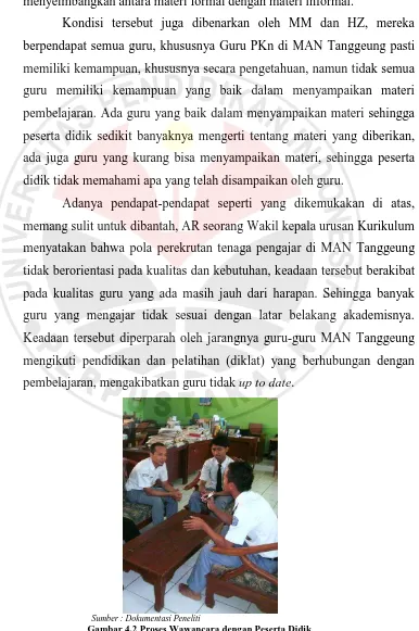 Gambar 4.2 Proses Wawancara dengan Peserta Didik   (Muhtar Aripin, Bayu Bambang &Ahmad Supiandi) 