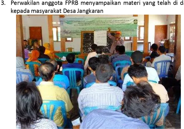 Gambar salah satu anggota FPRB Bapak Purwo menyampaikan materi