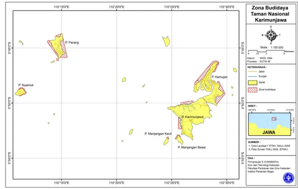 Gambar 6. Lokasi penelitian, zona budidaya Taman Nasional Karimunjawa  Penelitian ini dilakukan dalam 4 tahap yaitu : pengumpulan data sekunder  dari instansi (Maret – April 2010 dan 6 – 9 Juli 2010), pengolahan citra dan data  (Mei – Agustus 2010), survey