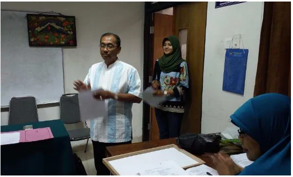 Gambar 8. Ketua BPP PPM FBS UNY membuka PPM Wiskam 