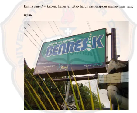 Gambar 4.4 Papan Nama Benresik Laundry 
