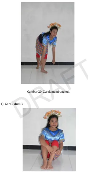 Gambar ��. Gerak membungkuk  Gerak duduk DRAFT 