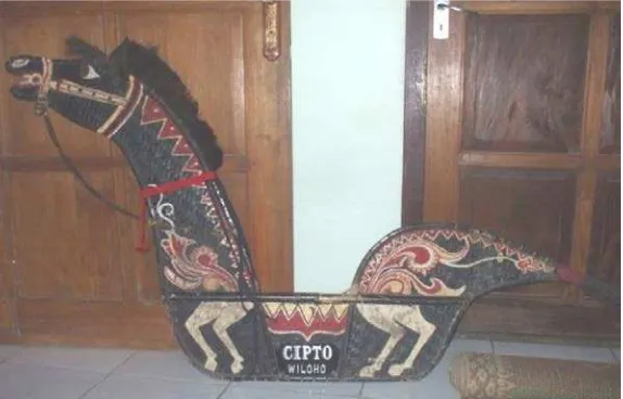 Gambar 14.  Kuda Kepang Kyai Brapuspa (Foto. Maham, Agustus 2014) 