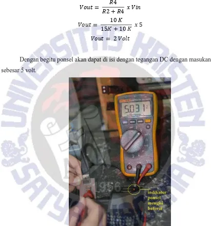 Gambar 4.12. Indikator ponsel menyala proses pengisian baterai 