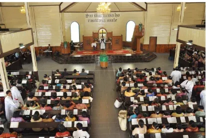 Gambar 1. Saat Ibadah Minggu Dimulai (Lokasi Gereja HKBP Pearaja Tarutung Tapanuli Utara- Sumatera Utara) 