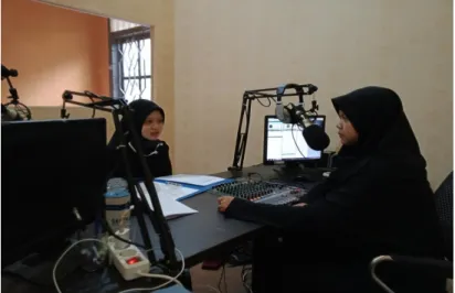 Foto wawancara dengan Intan Nur Hasanah Penyiar di Radio Shawtuna 90,5 FM 