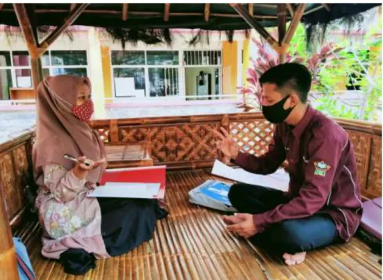 Foto 3. Wawancara dengan Riduan selaku Mahasiswa S1- S1-Perbankan Syariah IAIN Metro Angkatan 2017 