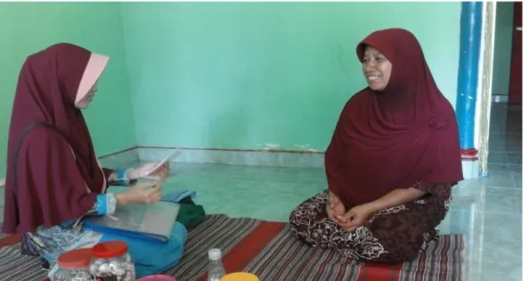 Foto 0.2 Wawancara dengan Marmiati Ketua Yasinan ibu-ibu Desa  Totokaton Kecamatan Punggur Kabupaten Lampung Tengah, 26 Juni 2018