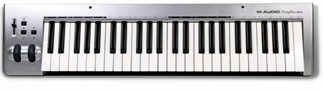 Gambar 6. Contoh MIDI controller berwujud tuts piano. (Sumber : Bartlett, 2009:383) 