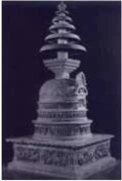 Gambar 17. Stupa Versi Paul Mus (Sumber: Makna Candi Bharabudur-Mendut, 1987) 