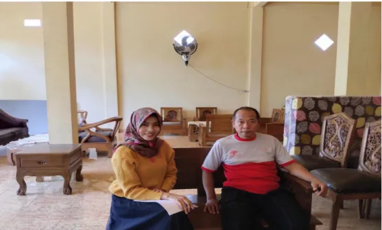 Foto Wawancara dengan bapak Abdul Latif   ( Pemilik Usaha Furniture Jati Ukir Ganjar Agung) 
