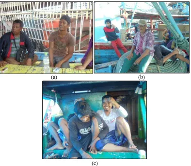Gambar 2 Nelayan Responden Nelayan Jaring Cumi (a), Nelayan Purse Seine (b) 