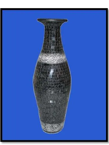Gambar 4: Bentuk Keramik Vas (Dokumentasi:Dwi Cahyani, November 2013) 