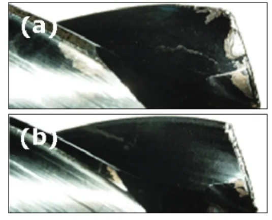 Fig. 7 Worn drill after machining, (a) 870℃-25%  specimen (b) 870℃-20% specimen  약   2배  정도  증가하였다