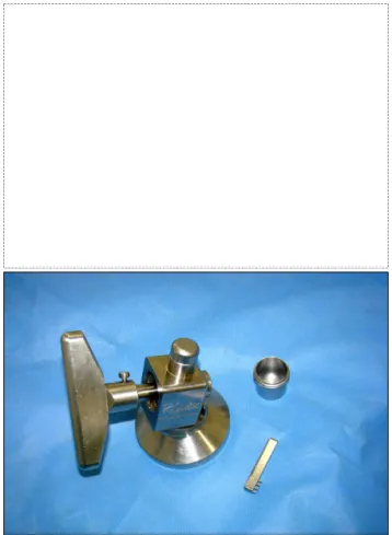 Fig. 2. Autogenous bone graft and bone mill machine.