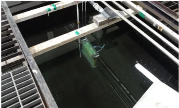 Fig.  9.  A  setup  for  the  echo  reduction  experiment  using an tile projector (side &amp; top views, respectively).