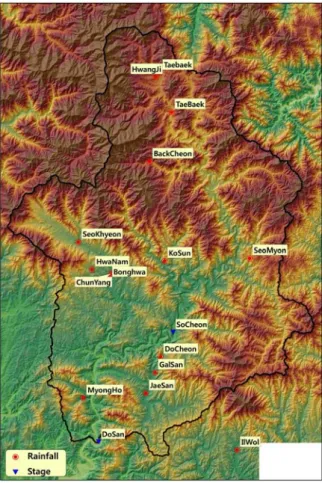 Fig.  1.  Andong  Dam  Basin 2.1.3  흐름분배  알고리듬  적용 앞서  제시한  1km  해상도의  DEM  자료부터  얻어진  흐름  방향  벡터와  상세  흐름  정보를  담고  있는  50m  해 상도  흐름  방향  벡터들을  중첩하여  대상유역의  일부  지 역에서  흐름의  분배  양상을  파악하고자  흐름방향  군집 화  결과인  Fig