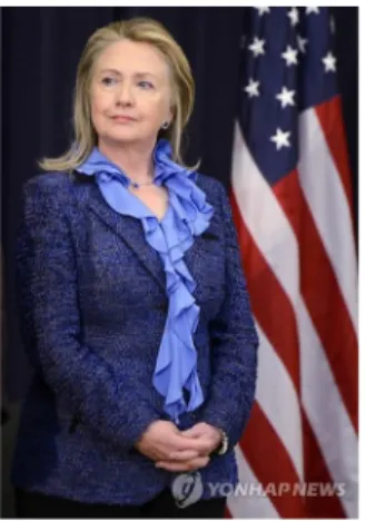 Fig. 21. Scene city: Another stop on Hillary Clinton’s gala circuit, The New York Times (December 03 2013).