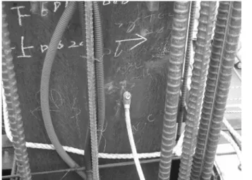 Fig. 2. Example of welding between steel frame and ground  wire.  건축물의  구조체를  접지전극으로  이용하는  방식은 일반적으로 건축물 내에 시설되는 전기,  전자,  통신 기기의 접지를 구조체에 접속하여 공통접지로 사용하며, 특히  도심지나  산간  지역에서  접지전극을  시공할  수 있는 면적이 제한되어 있는 장소에서는 구조체를 접지전극으로 활용하는 것이 바람직하다
