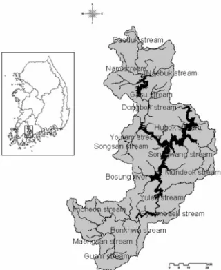 Fig. 1.  The  study  area  and  main  streams.
