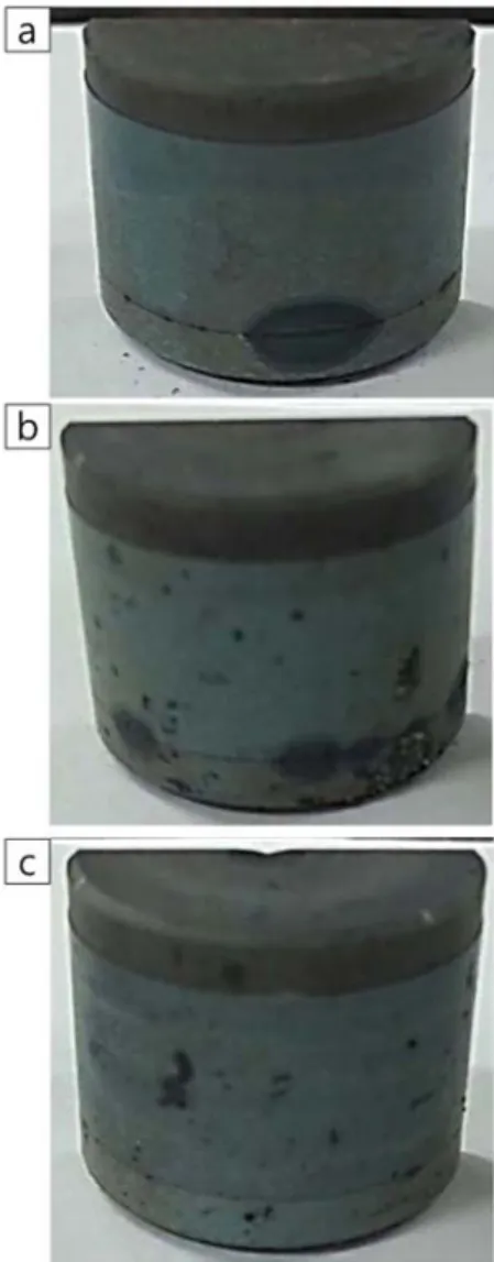 Fig. 3. Surface observation results of 780 o C thermally shocked polycrystalline diamond compacts with different diamond particle sizes of (a) 8~16 µm(D50 = 4.3 µm), (b) 10~20 µm(D50