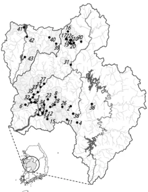 Fig. 1. Study area and observed stations.