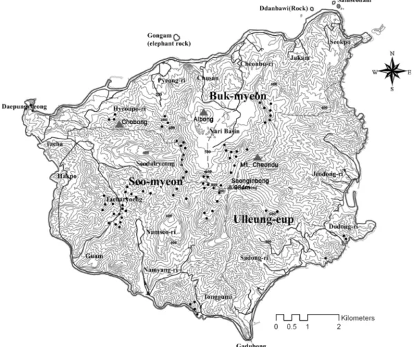 Figure 1. Map showing the study area. Black marks (dots) indicate the sampled 81 plots.