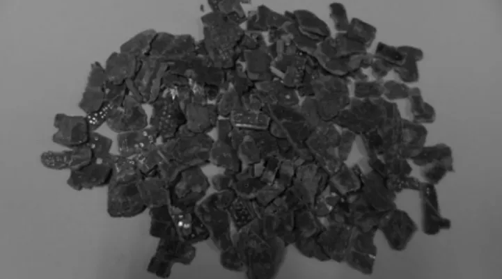 Figure 1. Waste printed circuit boards using a shredding mill. 