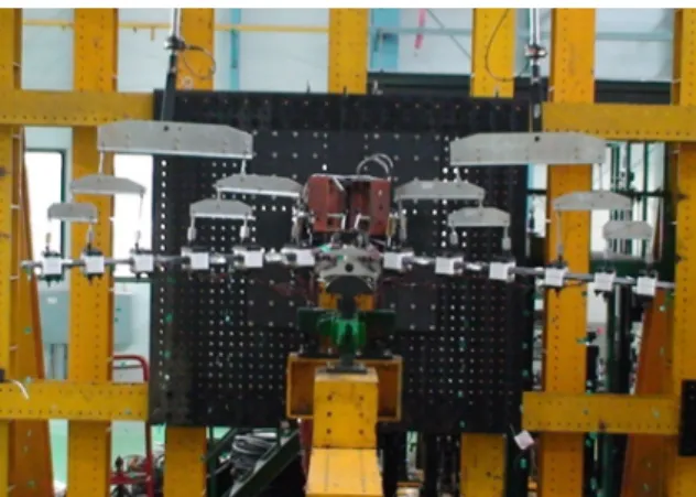 Fig.  11.  Structural  test  results  :  strain  distribution