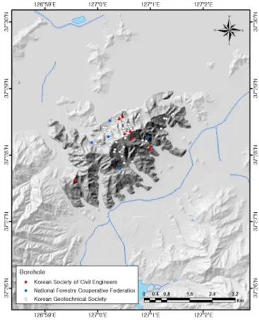 Fig. 8. Hourly and total rainfall distribution on 25–27 July 2011: (a) rainfall at Namhyun and Seocho stations and (b) TRIGRS input