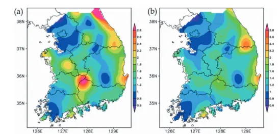 Fig. 9. Spatial distribution of RMSE ( o C) of (a) CTL and (b) EXP over the period 2009.