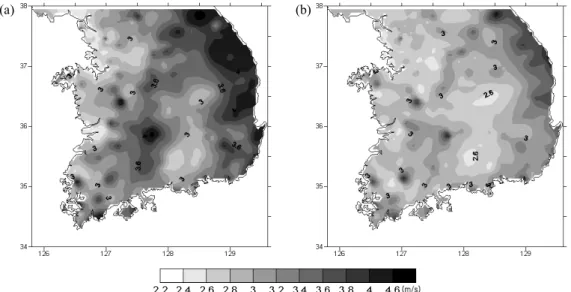 Fig. 7. The spatial distributions of RMSVE of experiments a) AVG and b) WAVG-01 from 2 June to 31 August 2006.