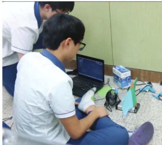 Figure 9. Students’ code using Scratch &amp; Bitbrick Figure 10. Students’ activity