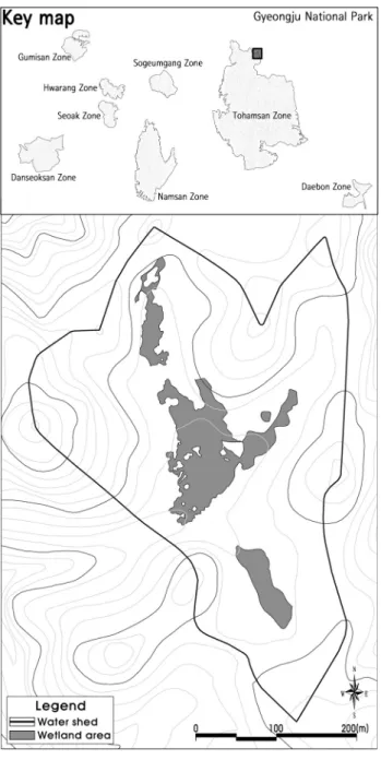 Figure 1. The location of survey site 곡습지는  이들  지역을  포괄해야  할  것이다.  2. 조사분석 방법 1) 조사내용 2010년에 확인된 경주국립공원 토함산지구 암곡습지의  식물생육 특성을 파악하기 위하여 습지지역을 포함하여 습 지 유지를 위한 유역권 내 습지와 배후지역을 구분하여 권 역을 설정하고 권역별 세부 현존식생도를 작성하고 분포특 성을 살펴보았으며 각 식생유형별 출현 식물상을 조사하였 다