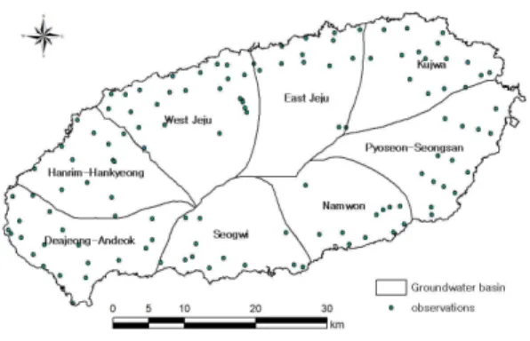Fig. 6. Graph test of kriging results and observations. Fig. 7. watershed of Jejudo. 였으며, 유역의 출구지점으로부터 지하수 흐름방향의 직 각으로 유역경계선을 작도하였다