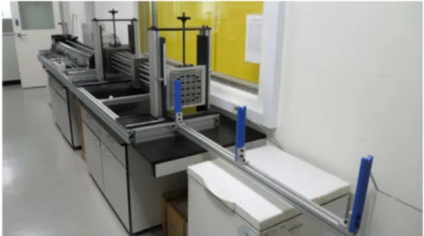 Fig. 1. Fuel rod insertion load test equipment. 